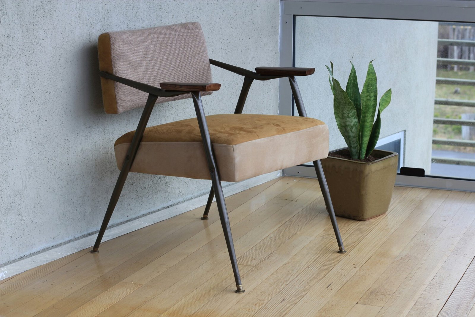Dual-Mount Wall Bed Assembly Guide Video