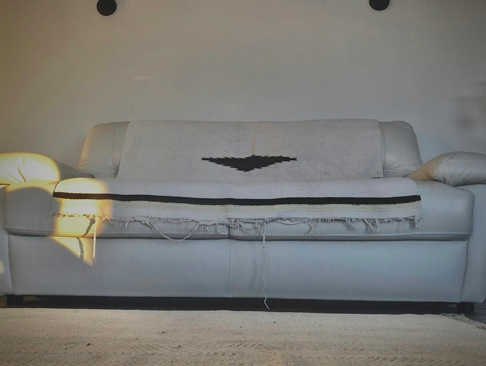 What Is The Difference Between A Customizable Murphy Bed And A Custom Murphy Bed?