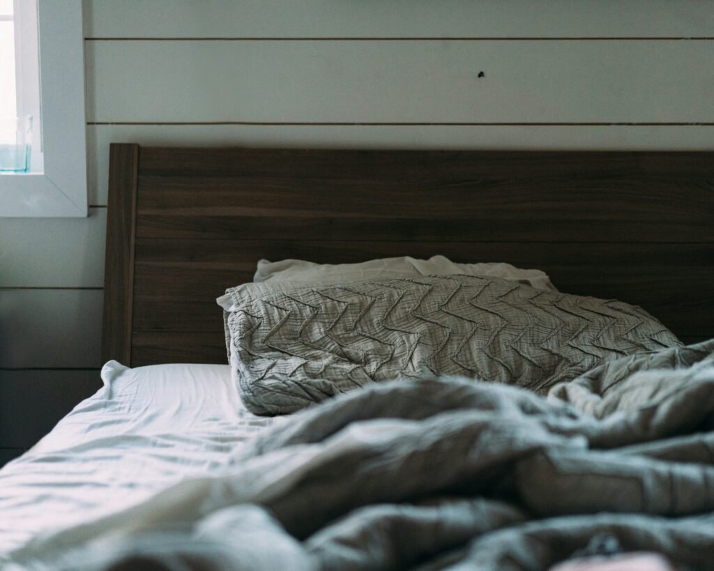 Twirly Bed with Table | Disappearing Revolving Murphy Bed